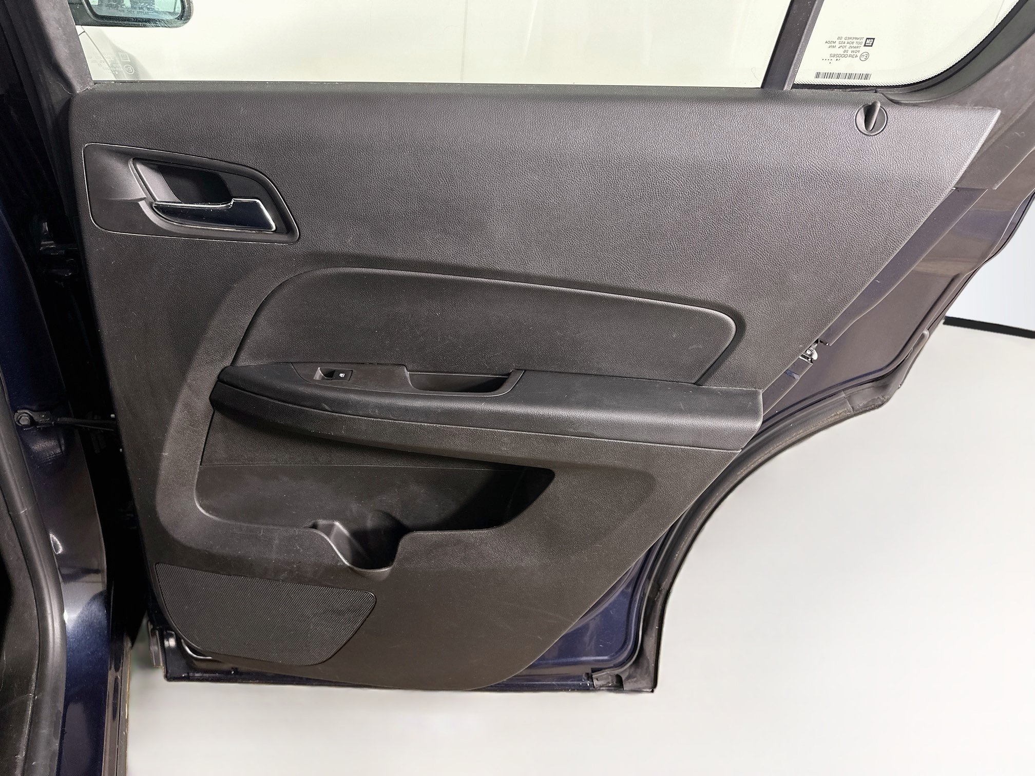 Used 2015 Chevrolet Equinox LS AWD/4WD image 26