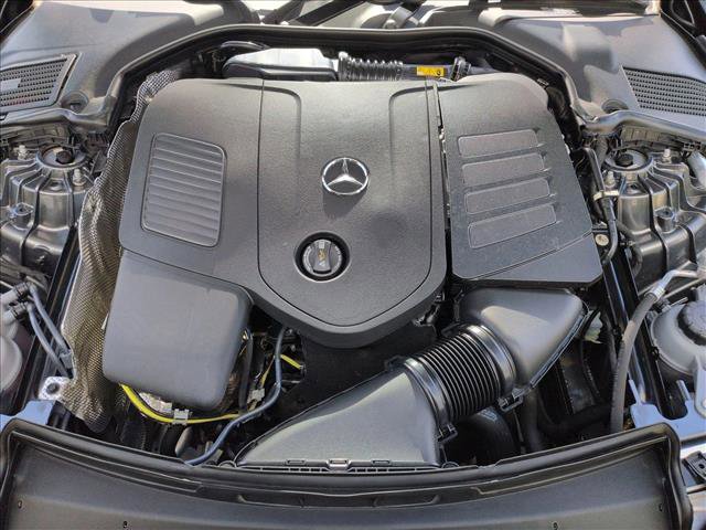 Used 2025 Mercedes-Benz C 300 4MATIC Sedan image 23
