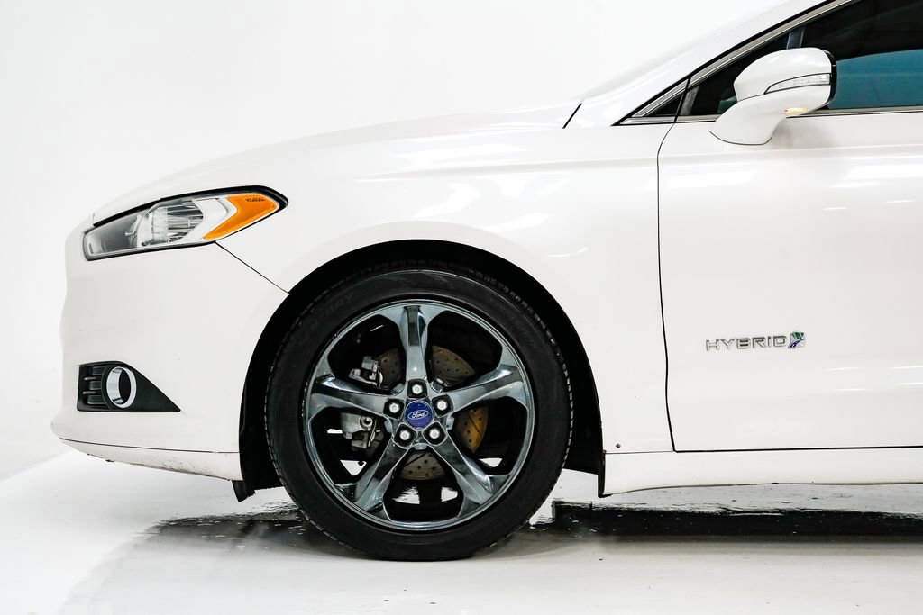 Used 2014 Ford Fusion SE w/ Equipment Group 502A image 23