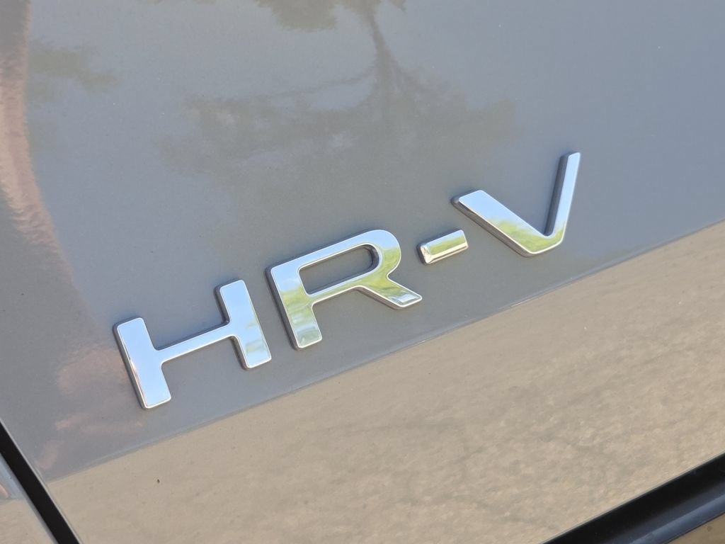 New 2027 Honda HR-V EX-L image 16