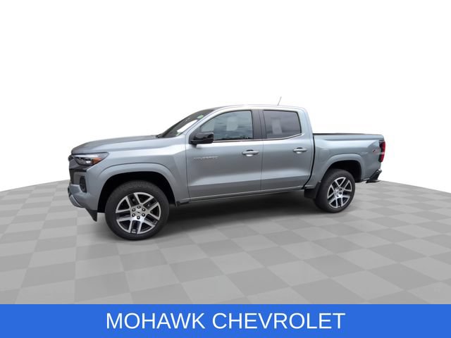 Used 2024 Chevrolet Colorado Z71 w/ Z71 Convenience Package 2 AWD/4WD image 4