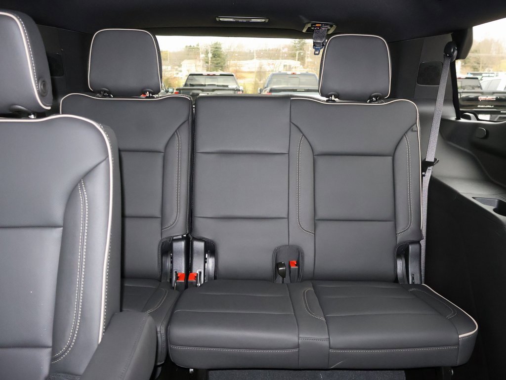New 2026 GMC Yukon Elevation w/ LPO, Floor Liner Package image 31