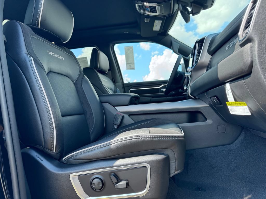 New 2027 RAM 1500 Laramie AWD/4WD image 11