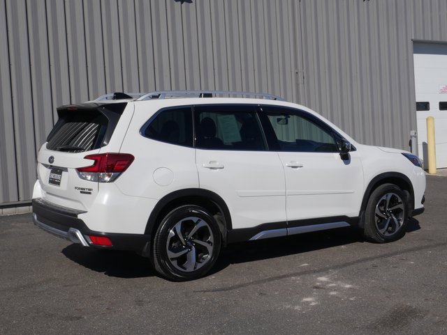 Used 2024 Subaru Forester Touring w/ Convenience Package image 13
