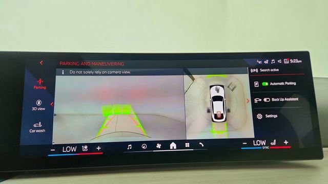 Used 2025 BMW i4 xDrive40i w/ Premium Package AWD/4WD image 46