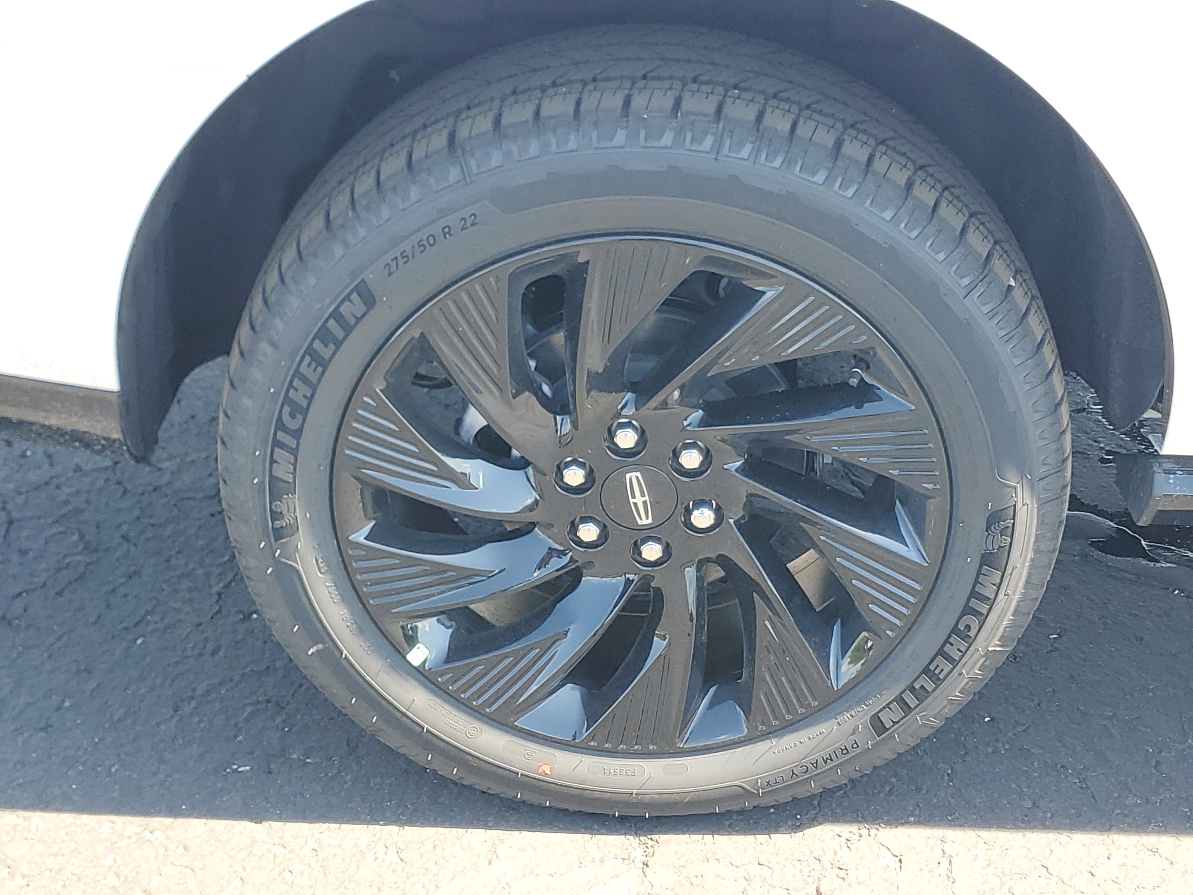 New 2026 Lincoln Navigator Reserve AWD/4WD image 5