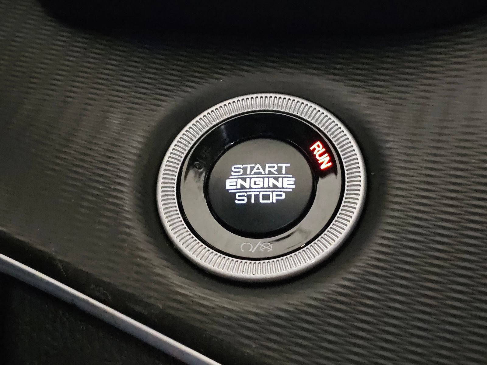 New 2025 Jeep Grand Cherokee L Altitude image 25