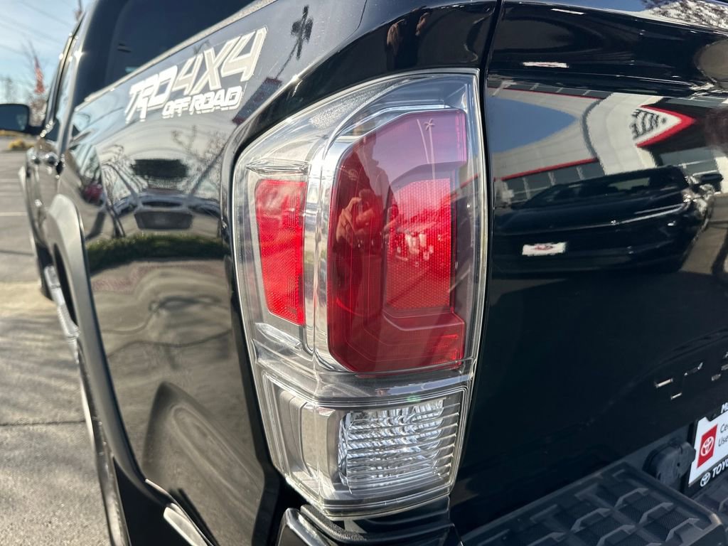 Certified 2021 Toyota Tacoma TRD Off-Road w/ Technology Package image 10