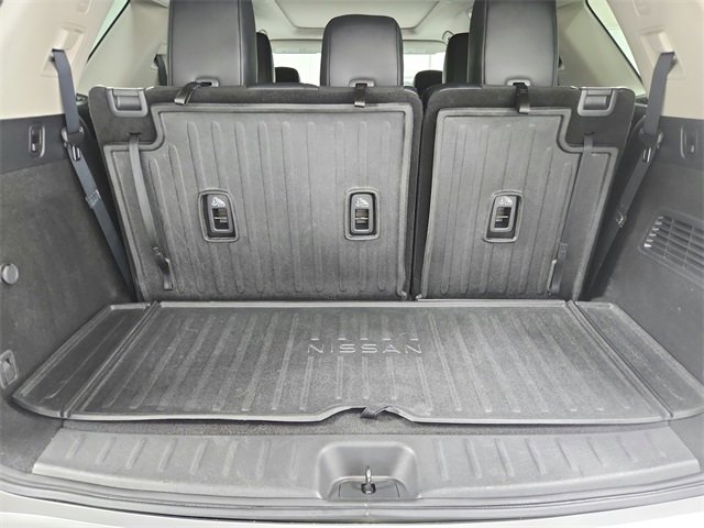 Used 2024 Nissan Pathfinder Platinum w/ Lighting Package (N93) image 45