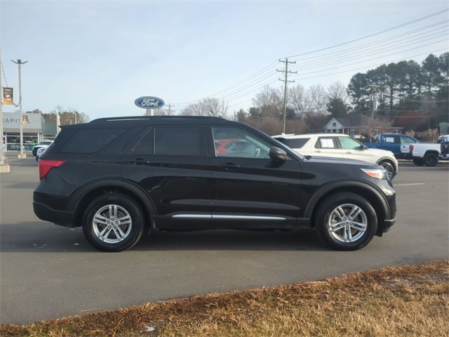 Used 2023 Ford Explorer XLT w/ Equipment Group 202A image 14