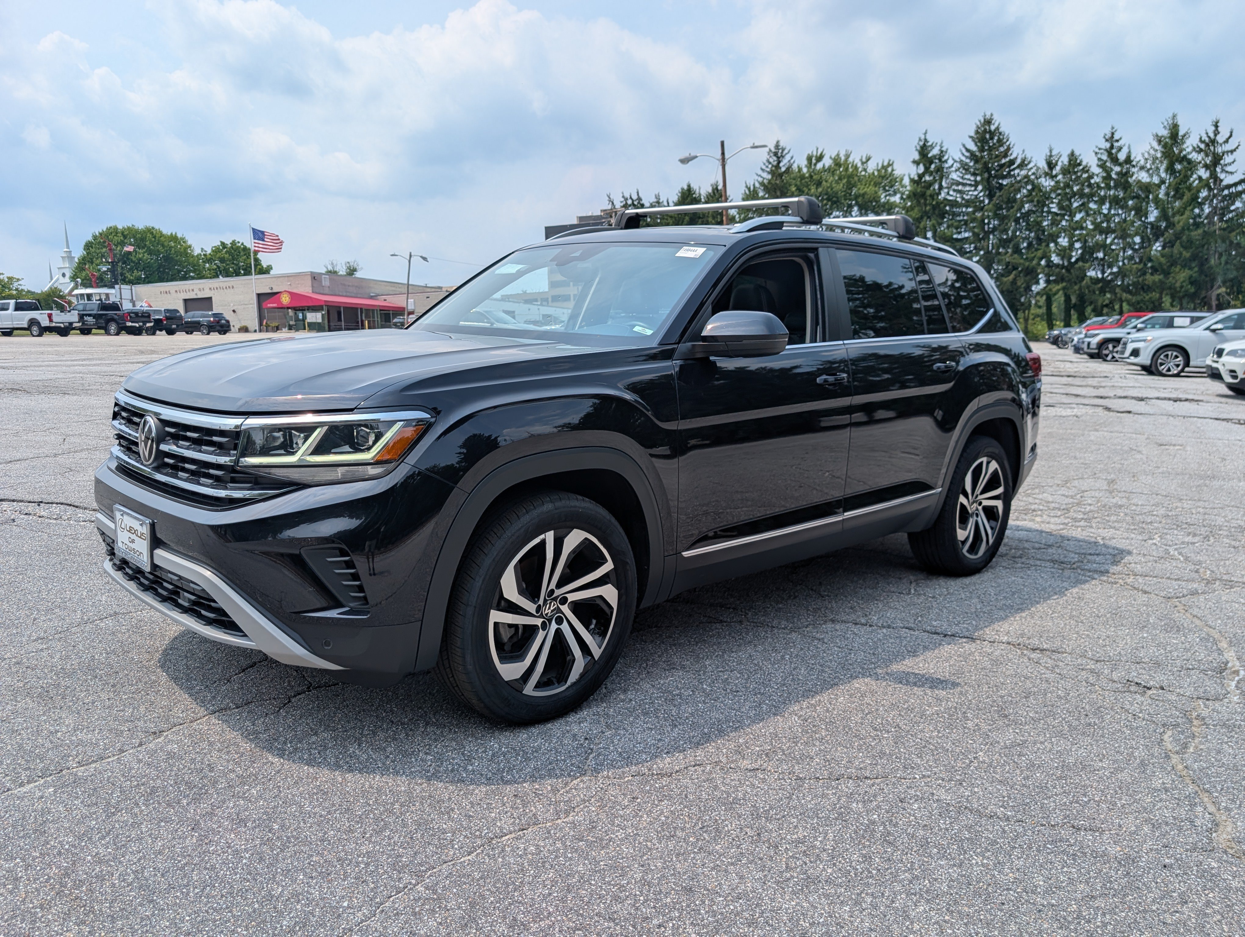 Used 2023 Volkswagen Atlas SEL AWD/4WD image 7
