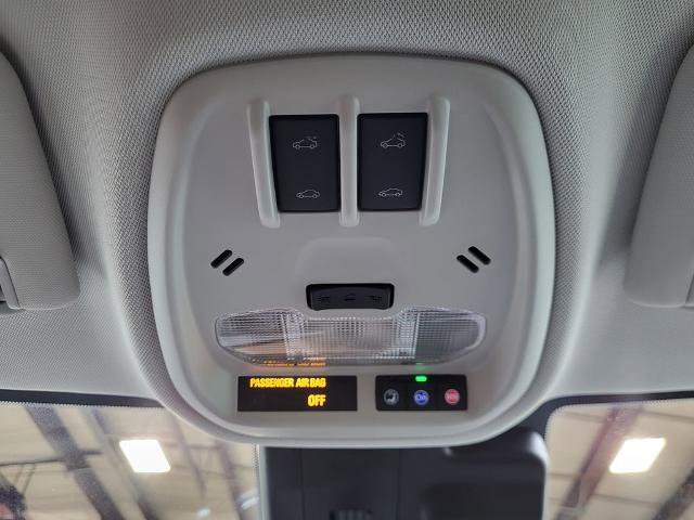 New 2026 Chevrolet Trax ACTIV w/ Sunroof Package image 31