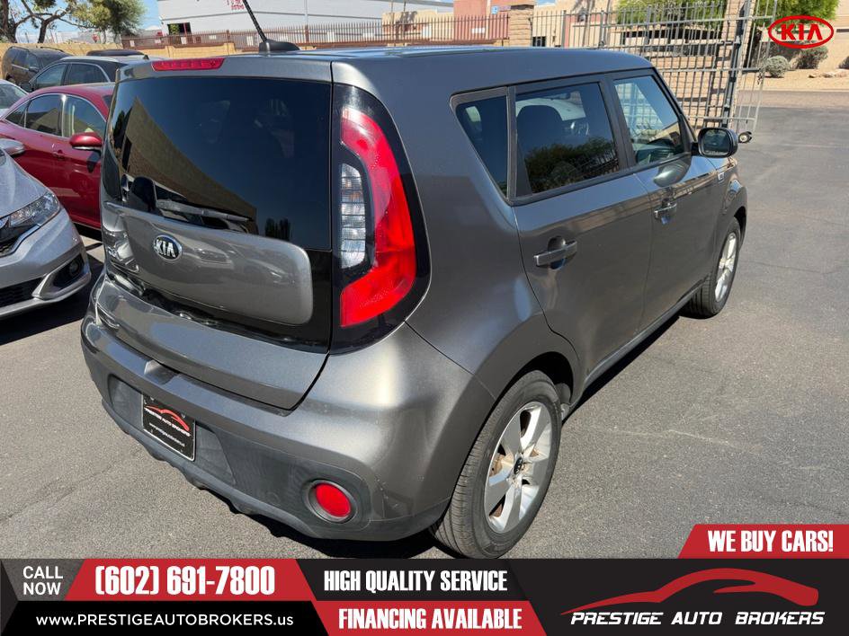 Used 2017 Kia Soul FWD image 5