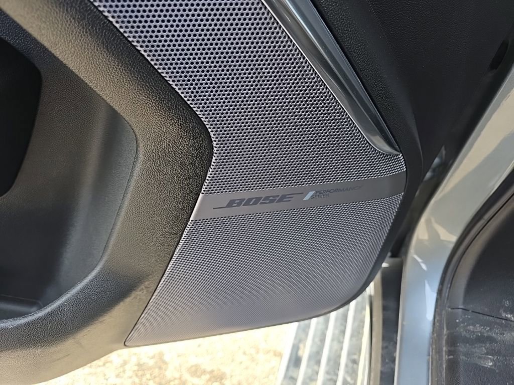 Used 2025 GMC Yukon XL Denali Ultimate image 10