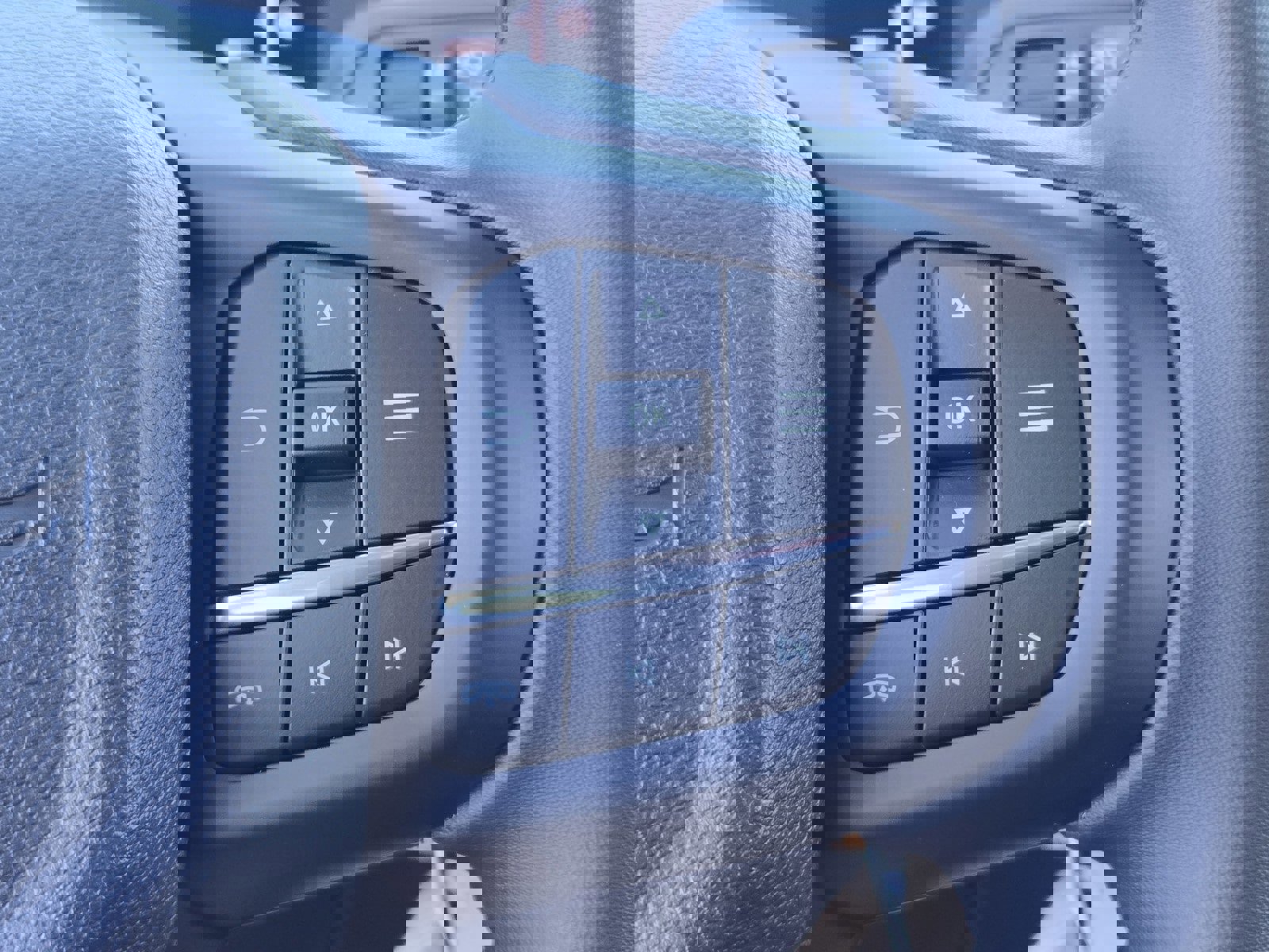 New 2025 Ford Ranger XLT w/ FX4 Off-Road Package image 11