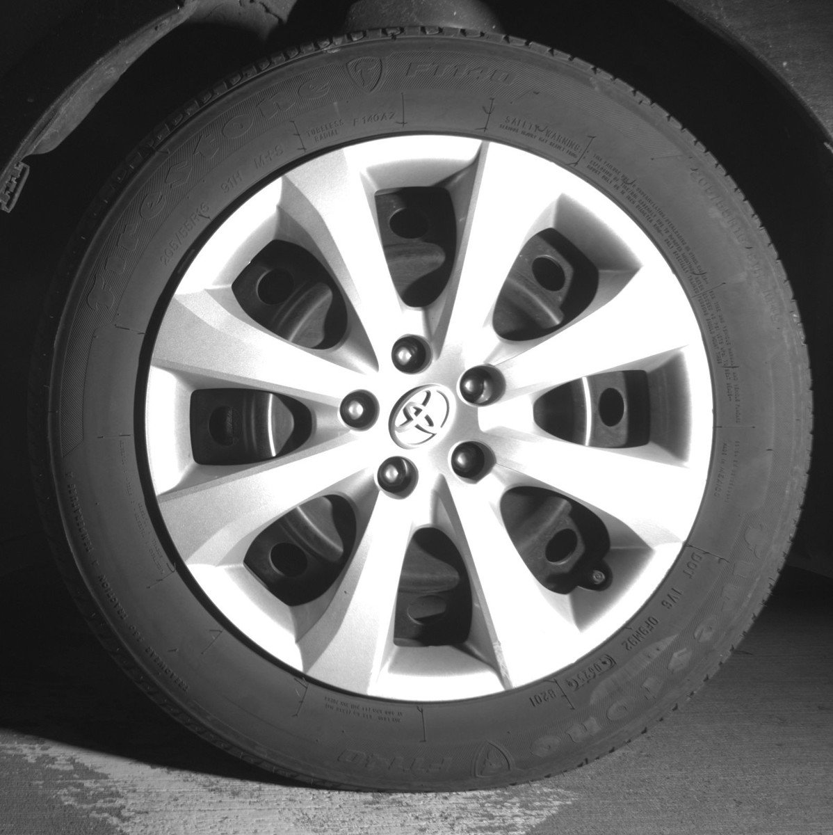 Used 2025 Toyota Corolla LE image 12