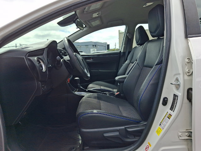 Used 2018 Toyota Corolla SE FWD image 12