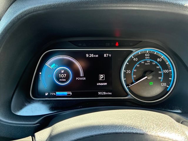 Certified 2025 Nissan Leaf S FWD image 38