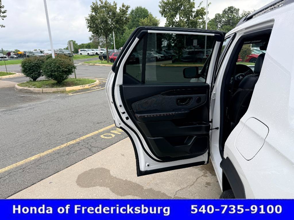 Certified 2026 Honda Passport TrailSport image 16