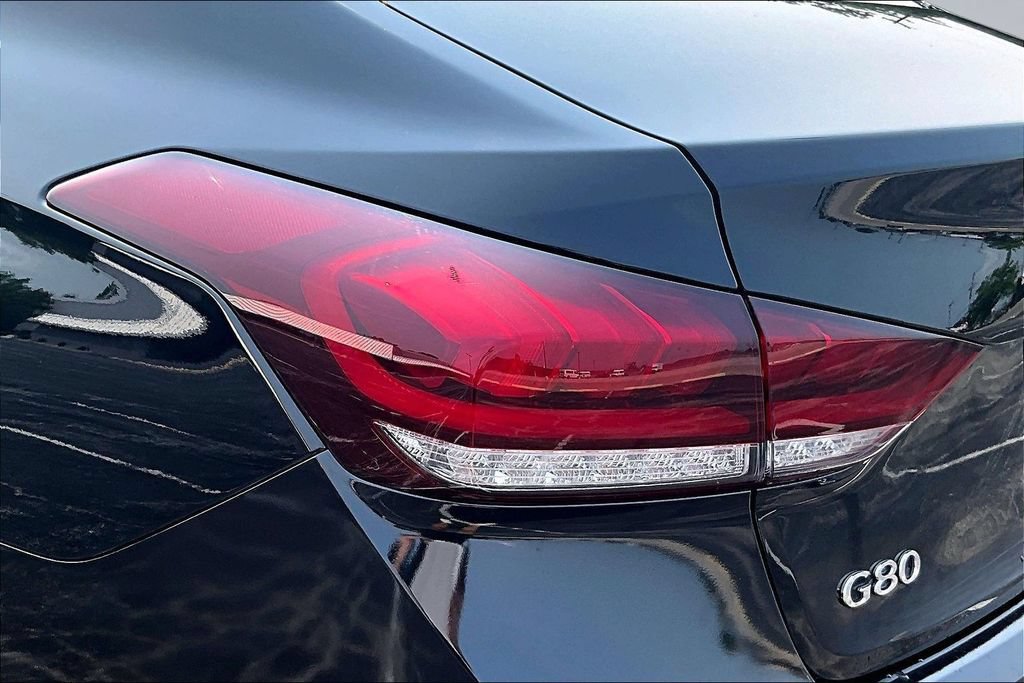 Used 2018 Genesis G80 3.3T Sport RWD image 29