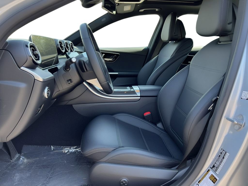 Used 2023 Mercedes-Benz C 300 4MATIC Sedan image 6