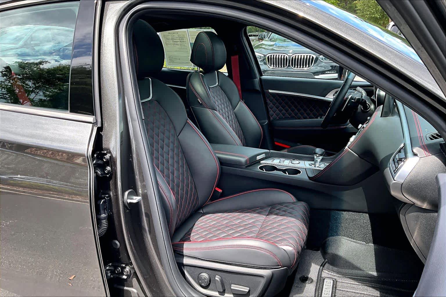 Used 2023 Genesis G70 3.3T w/ Sport Prestige Package AWD/4WD image 9