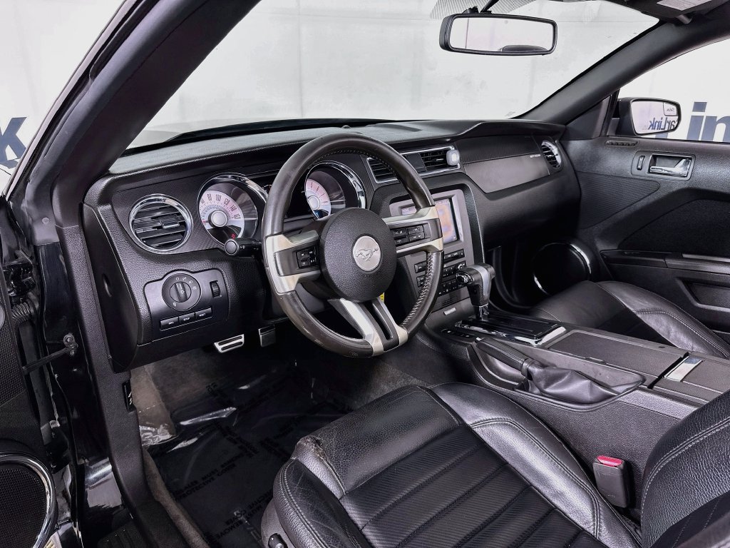 Used 2011 Ford Mustang GT Premium w/ Electronics Pkg RWD image 10