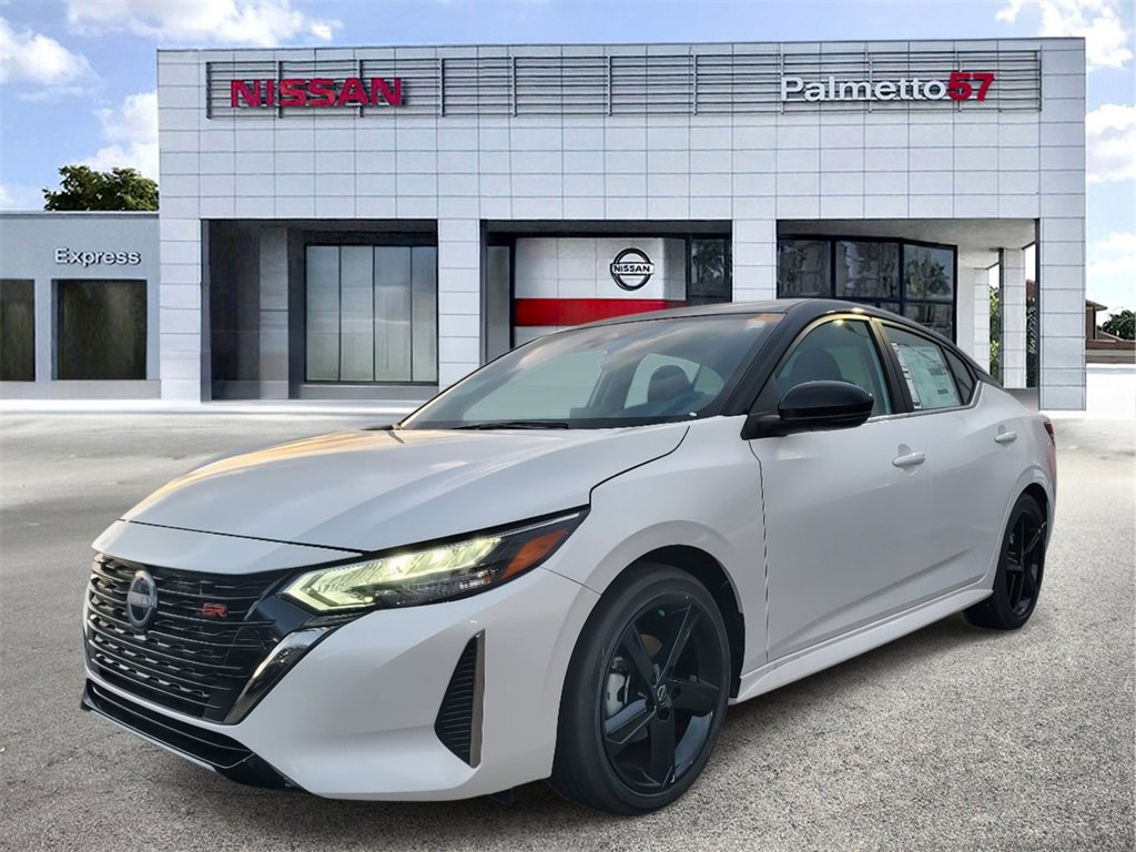 New 2025 Nissan Sentra SR image 3