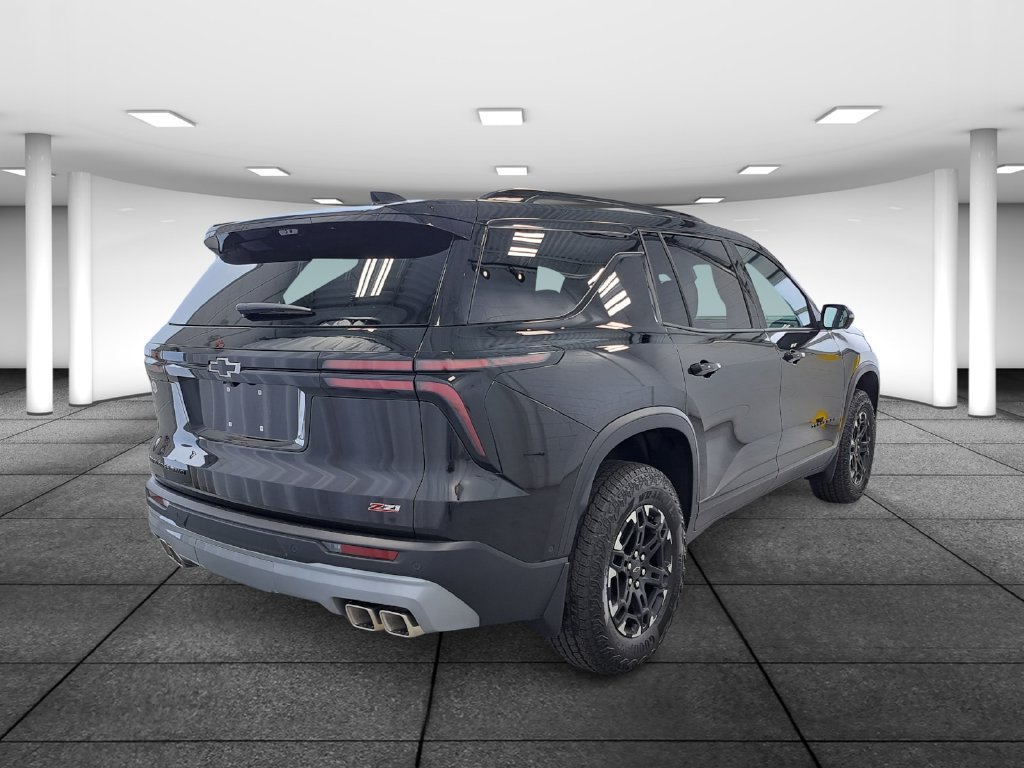 New 2027 Chevrolet Traverse Z71 w/ Enhanced Driving Package AWD/4WD image 4