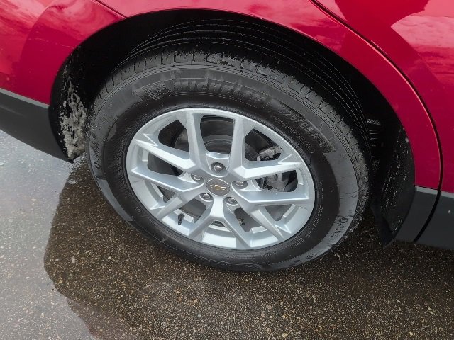 Certified 2024 Chevrolet Equinox LT w/ LPO, Floor Liner Package image 11