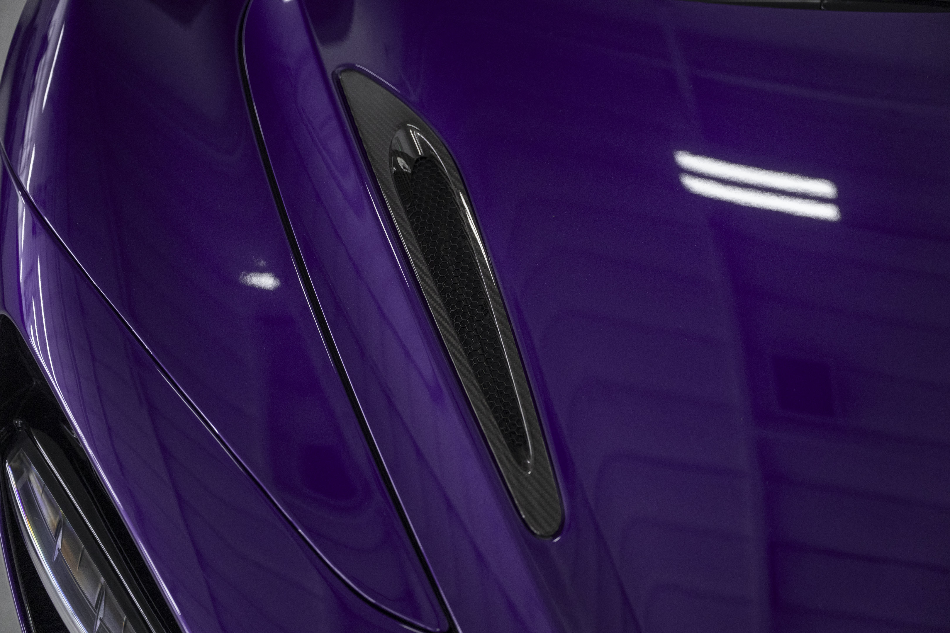 Used 2022 McLaren 720S Spider RWD image 20