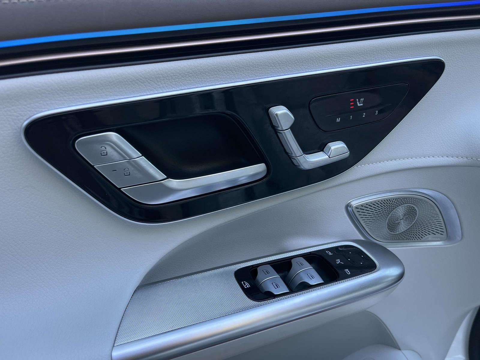Certified 2023 Mercedes-Benz EQE 350+ SUV image 18