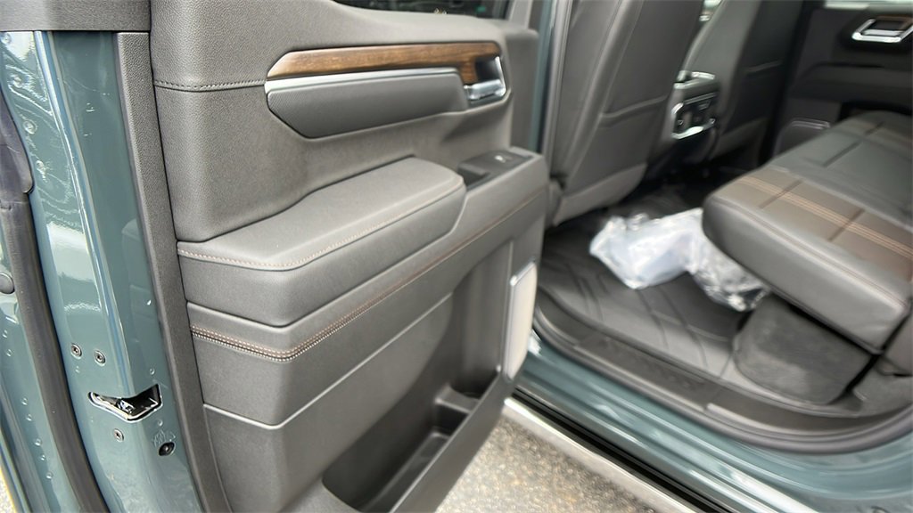 New 2026 Chevrolet Silverado 1500 High Country image 16