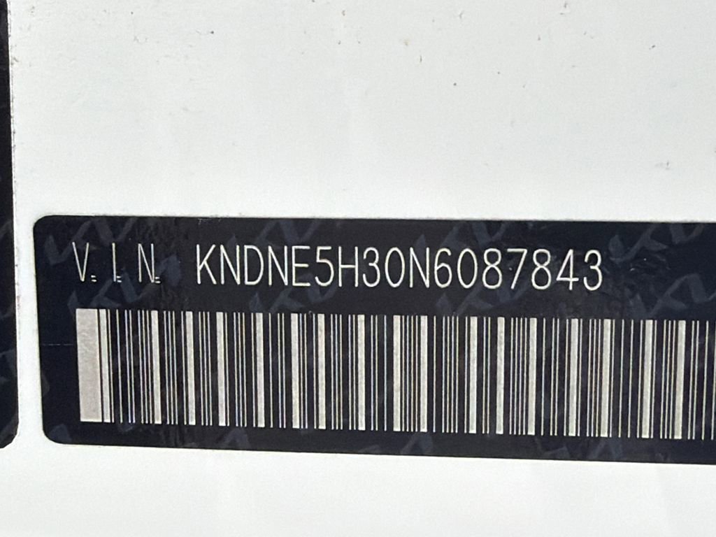 Used 2022 Kia Carnival SX Prestige image 30