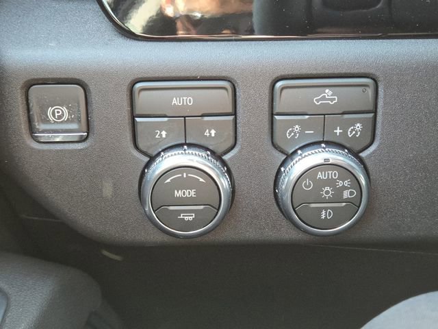 New 2026 GMC Sierra 1500 Elevation image 10