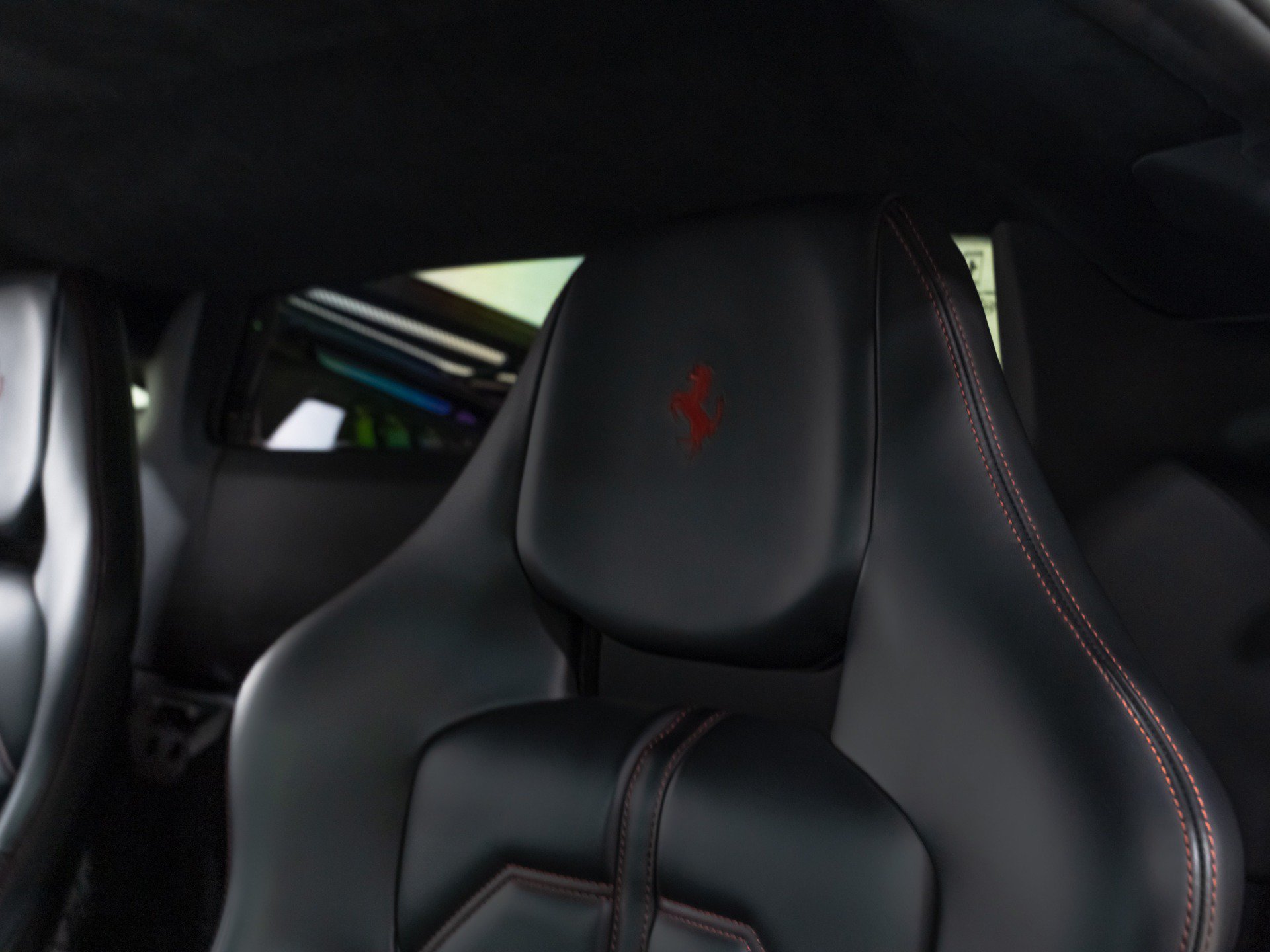 Used 2016 Ferrari 488 GTB RWD image 40
