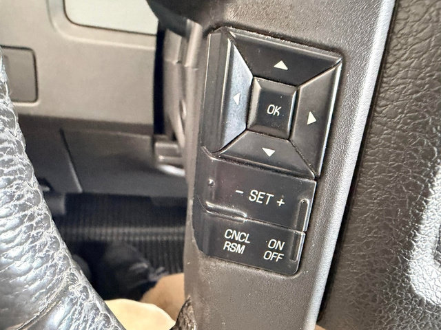 Used 2013 Ford F150 XLT w/ Luxury Equipment Group AWD/4WD image 18