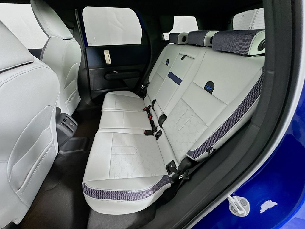 Certified 2025 MINI Cooper Countryman S AWD/4WD image 17