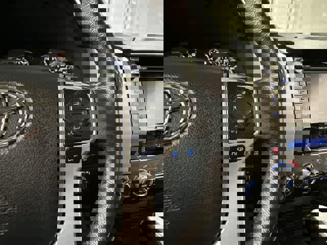 Used 2014 Toyota Tundra Limited w/ Limited Premium Package image 10