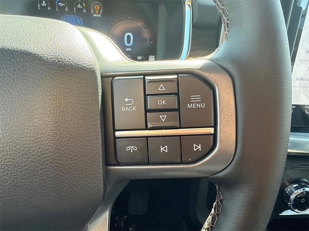 New 2025 Ford F150 Lariat w/ Equipment Group 501A Mid image 27