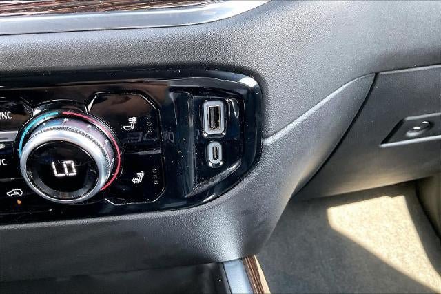 Used 2025 GMC Sierra 1500 Elevation w/ Elevation Premium Package AWD/4WD image 17