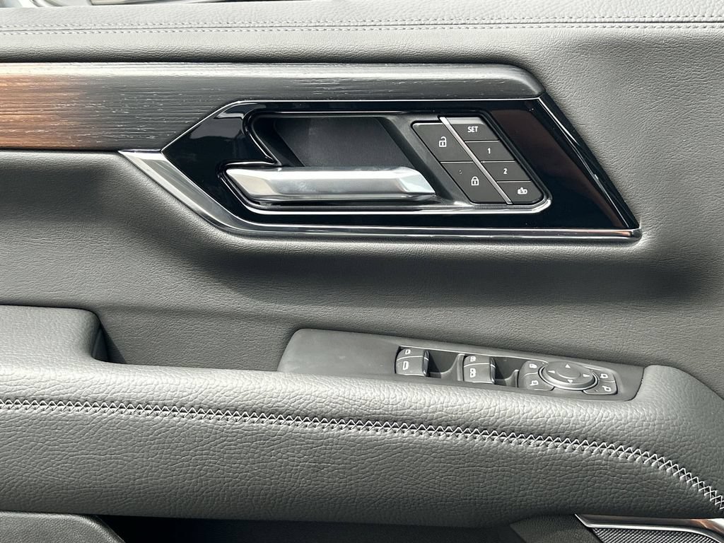 New 2026 GMC Yukon XL Denali AWD/4WD image 23