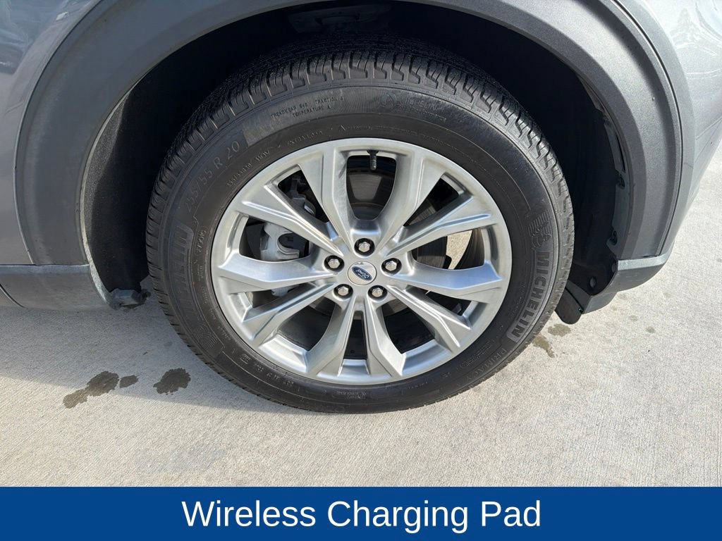 Certified 2024 Ford Explorer XLT w/ Equipment Group 202A RWD image 13