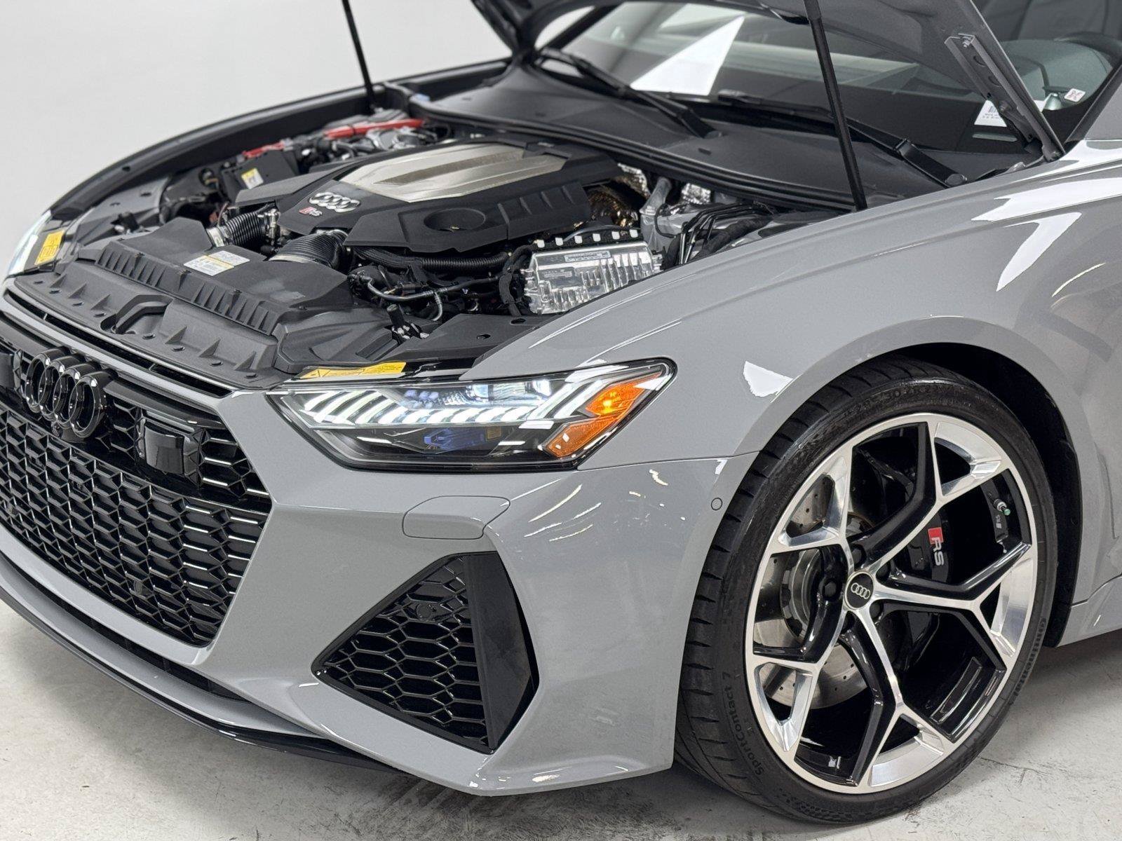 Certified 2024 Audi RS 6 performance AWD/4WD image 40