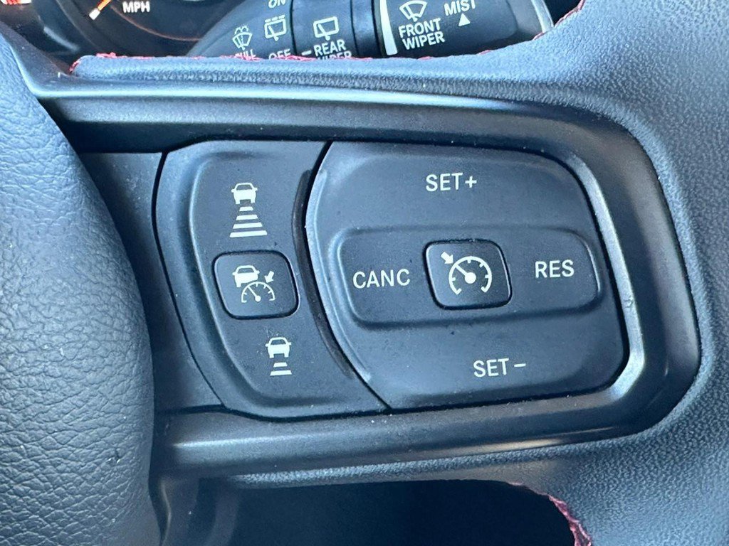 Used 2025 Jeep Wrangler Unlimited Rubicon AWD/4WD image 19