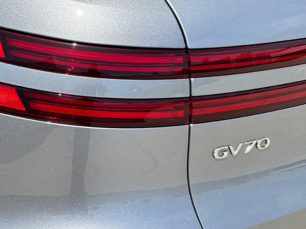 New 2026 Genesis GV70 3.5T Sport Advanced AWD/4WD image 27