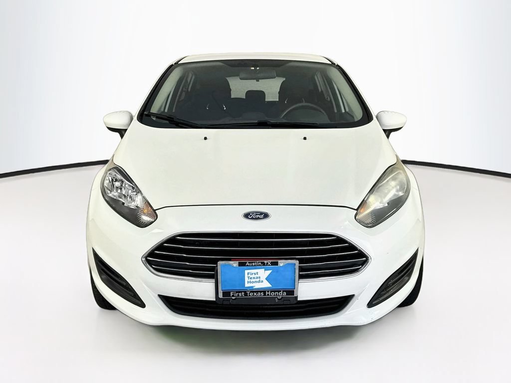 Used 2018 Ford Fiesta SE FWD image 2