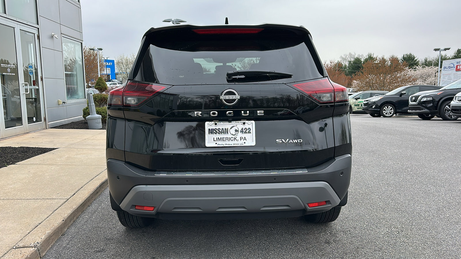 Certified 2022 Nissan Rogue SV image 5
