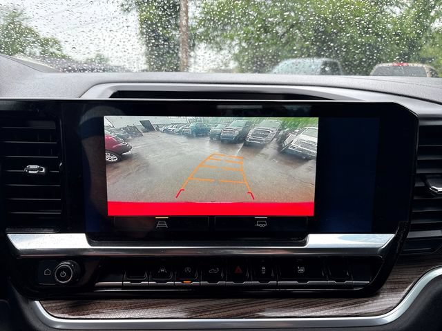 Used 2022 Chevrolet Silverado 1500 LT w/ Protection Package AWD/4WD image 15