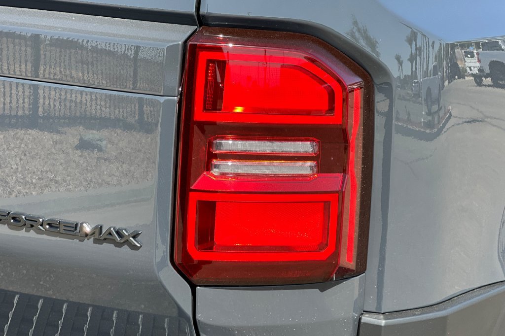 New 2027 Toyota Land Cruiser w/ Premium Package AWD/4WD image 32